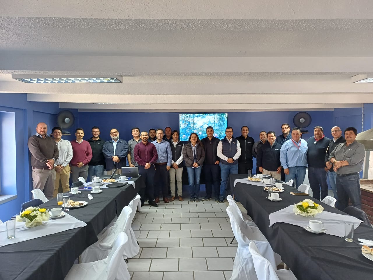 Encuentro estratégico para optimizar la logística de transporte en Valparaíso