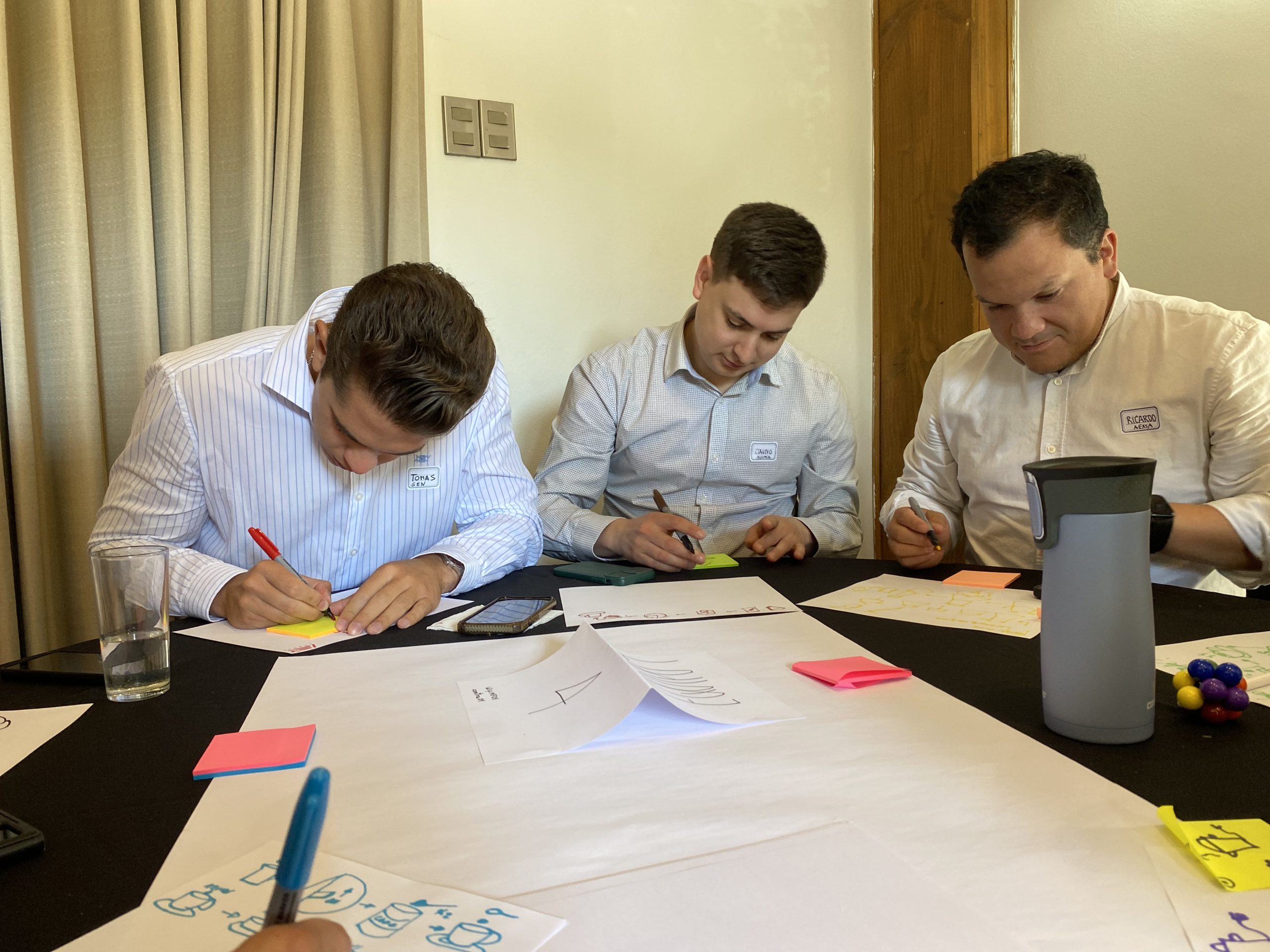 AGUNSA promotes innovation with a collaborative hackathon