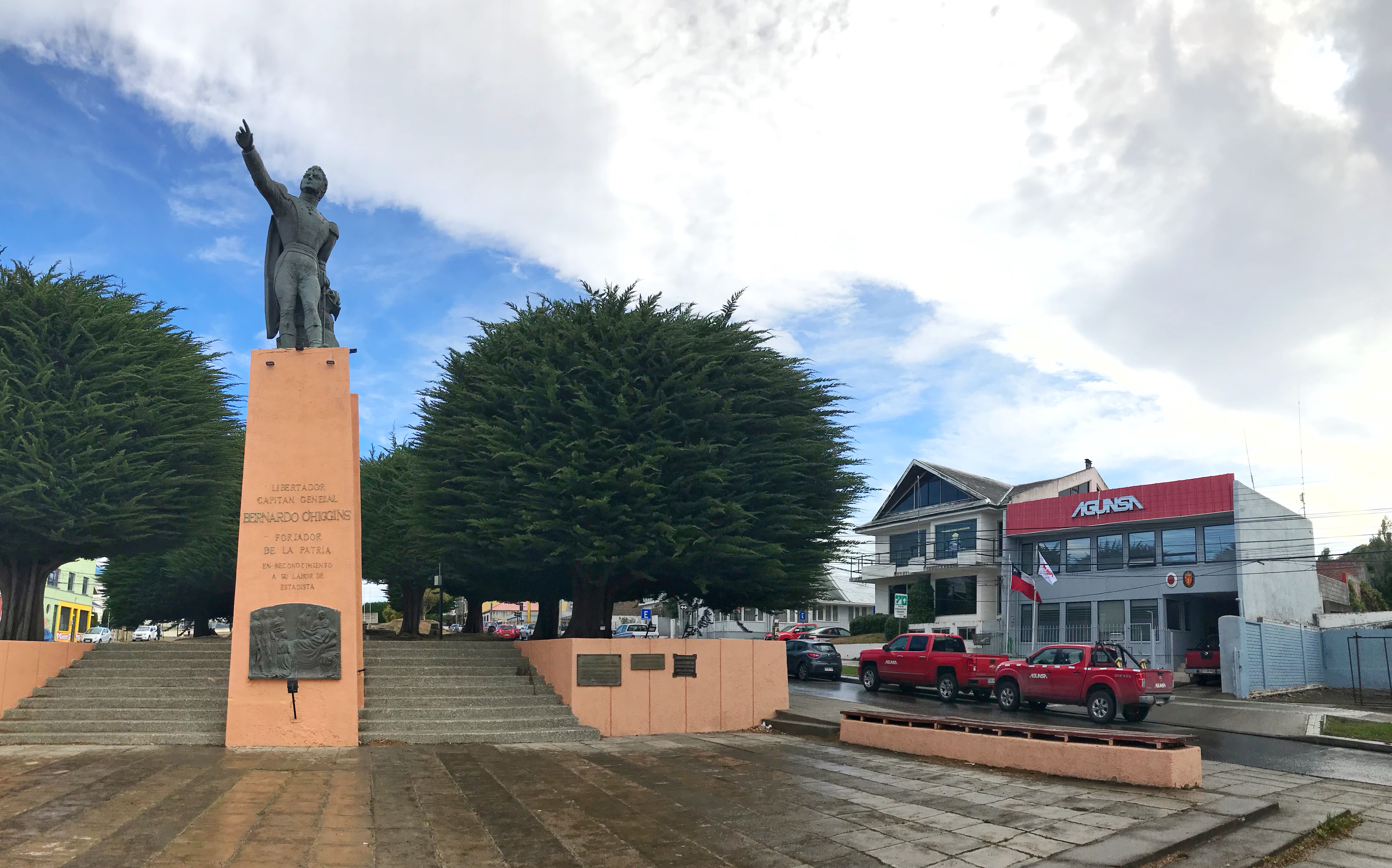AGUNSA Punta Arenas, 33 años prestando servicios Antárticos.