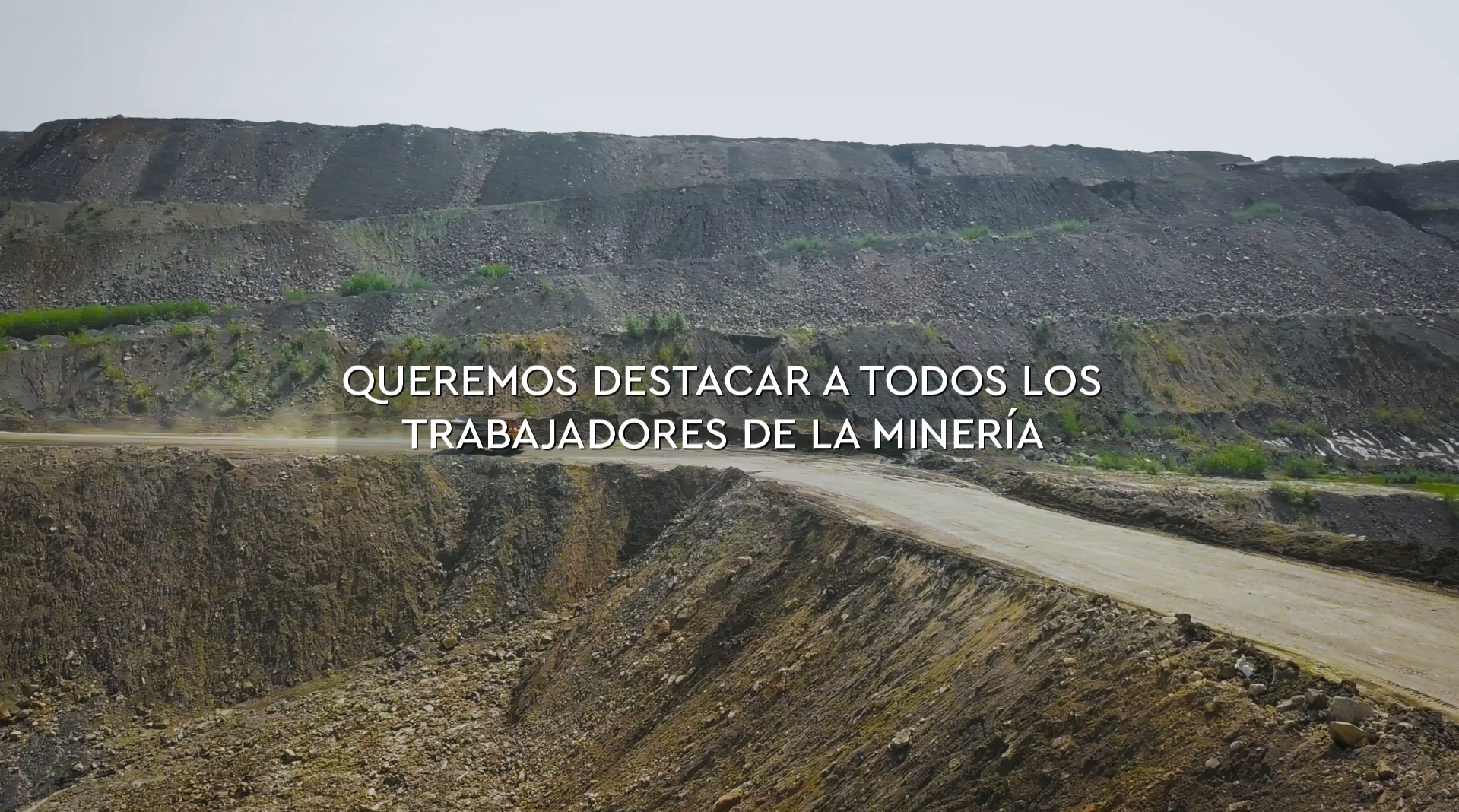 ¡FELIZ DÍA A TODOS NUESTROS MINEROS Y SUS FAMILIAS!