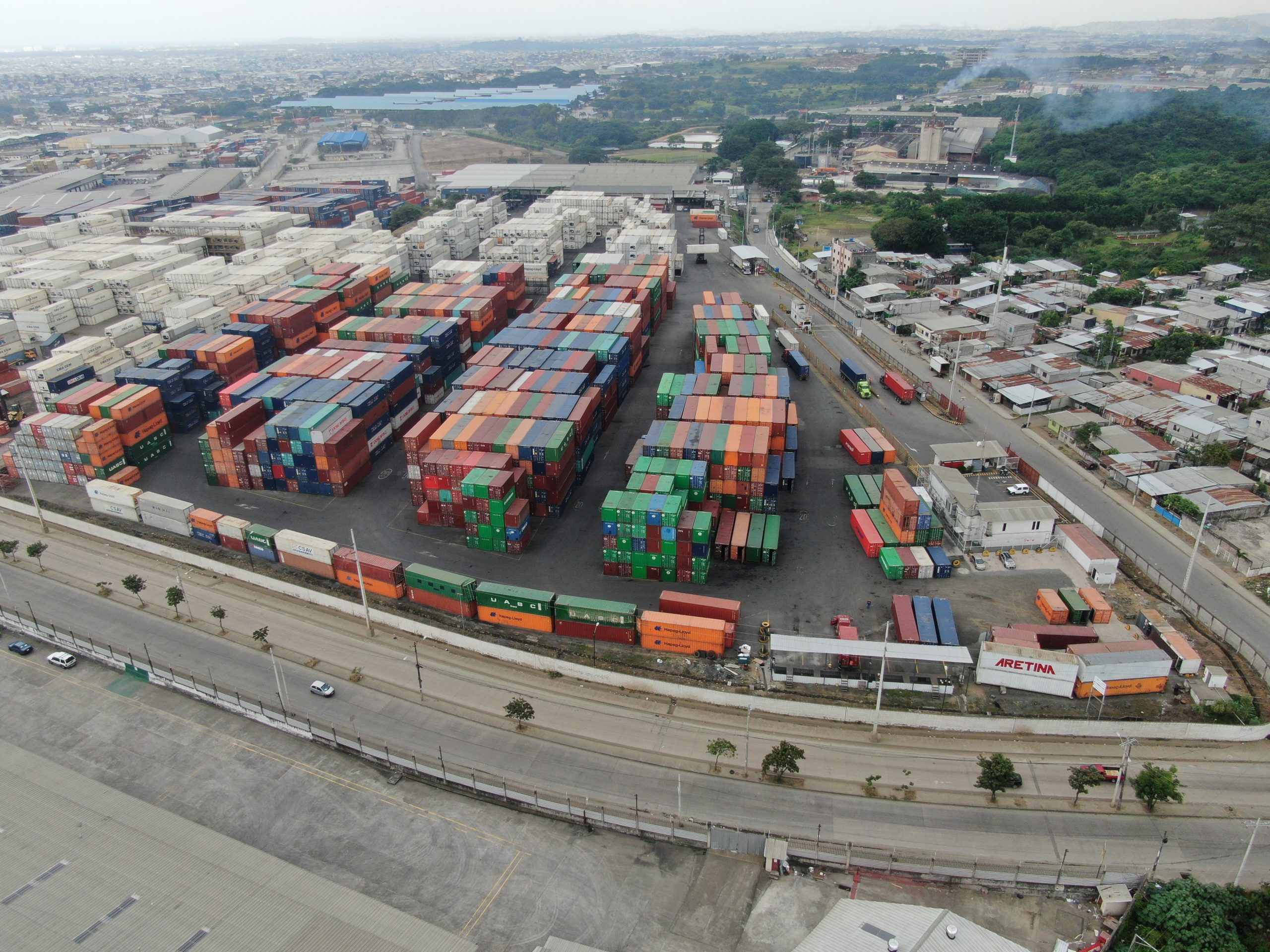Nuevo patio para contenedores en Guayaquil